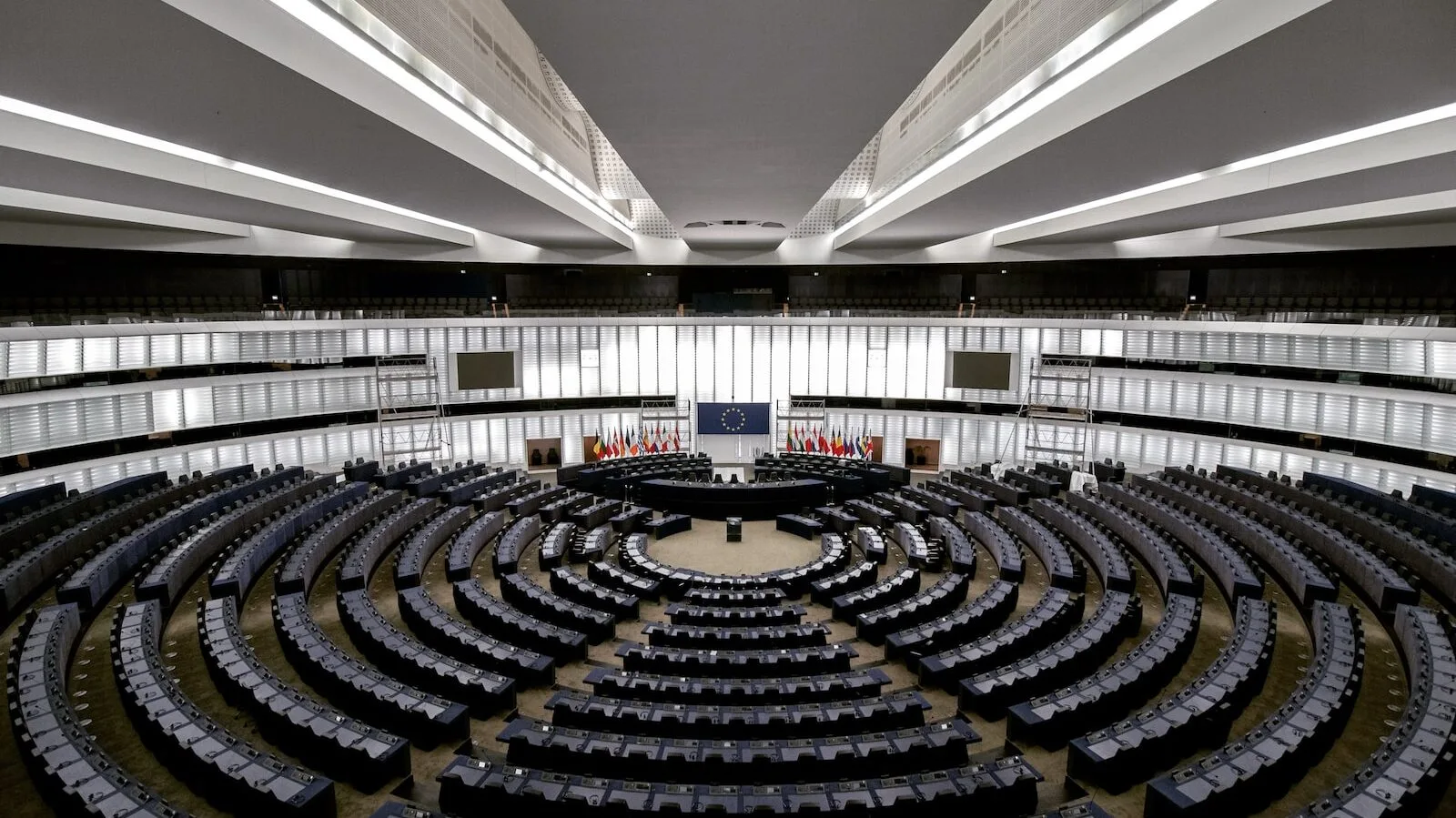 aerial view photography of government assembly room